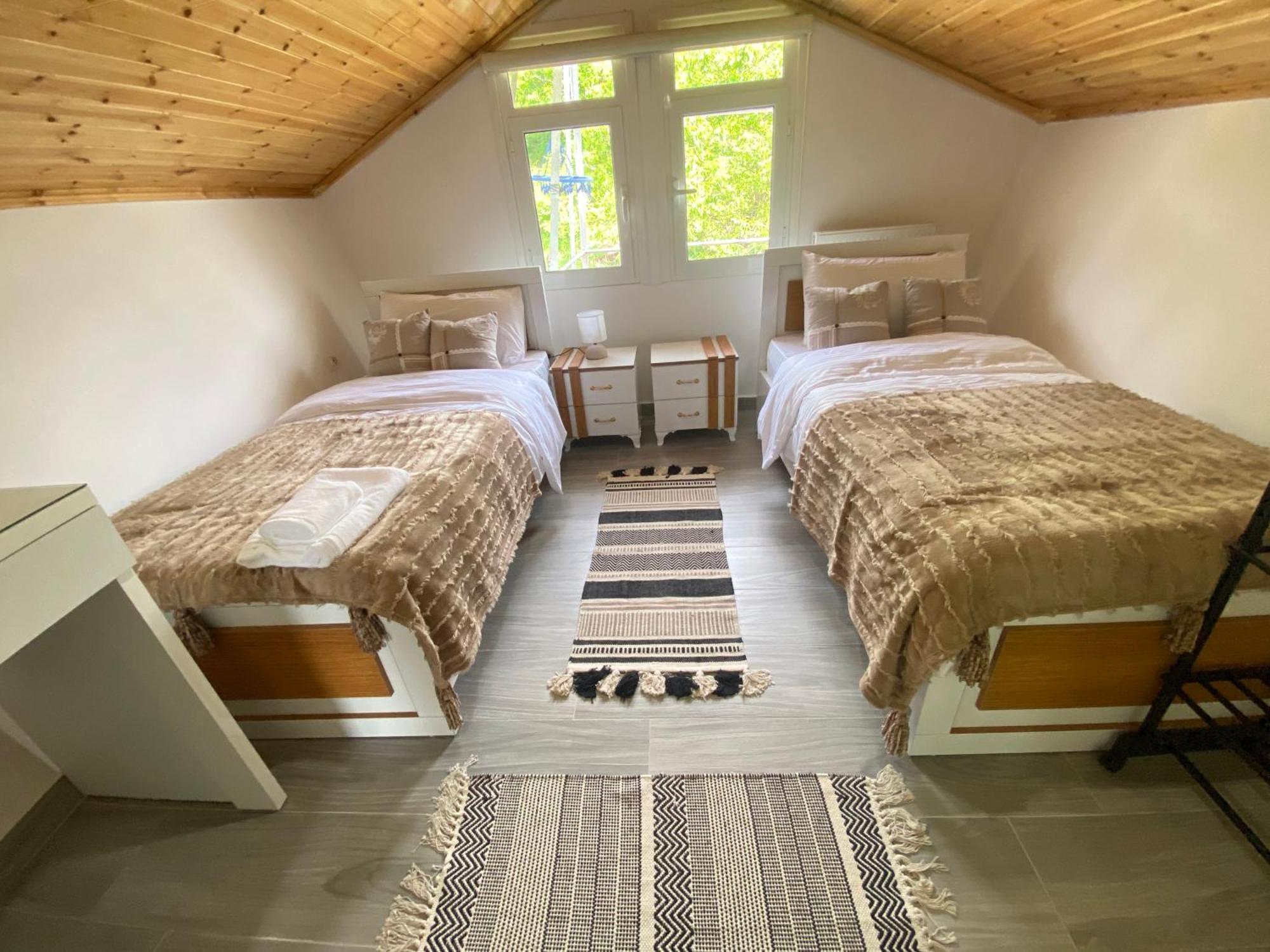 Guest House Rean بيرات المظهر الخارجي الصورة