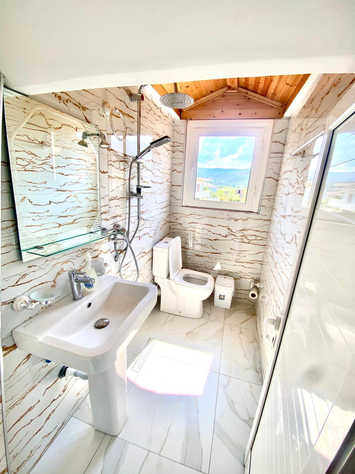 Guest House Rean بيرات المظهر الخارجي الصورة